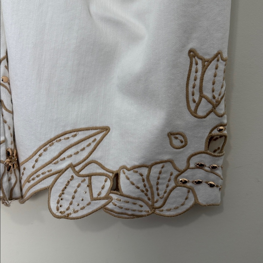 Chicos White Pull On Wide Leg Crops with Gold Jeweled Embroidery at Pants Hem. 4 - Picture 8 of 14